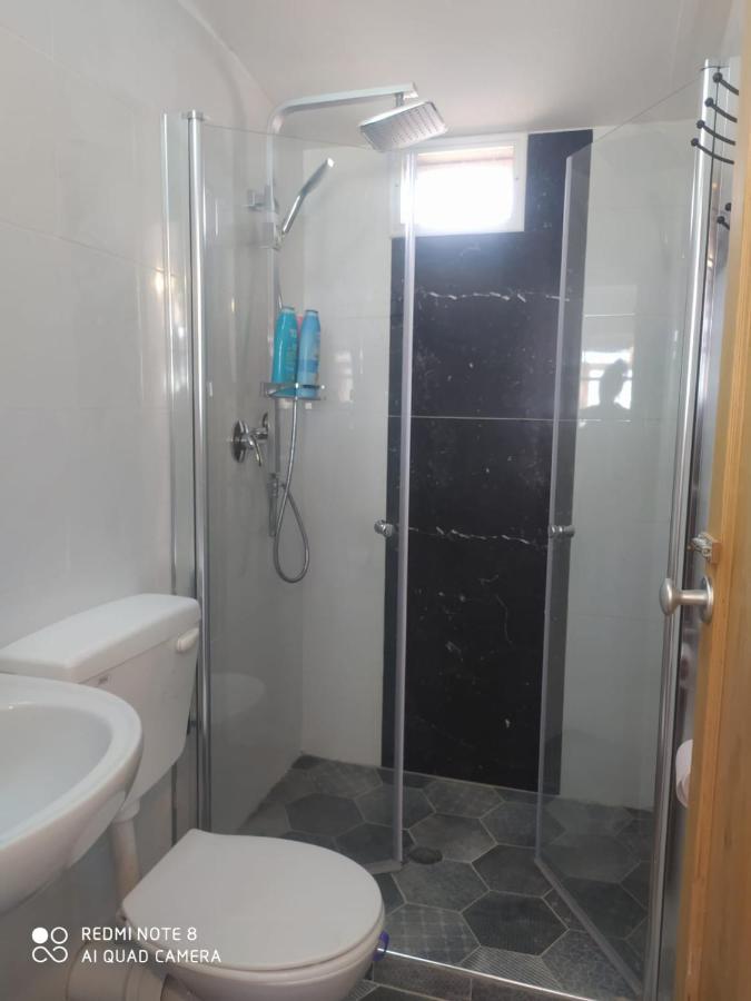 Apartmán אצל דוד בכפר Kfar Gidon Exteriér fotografie