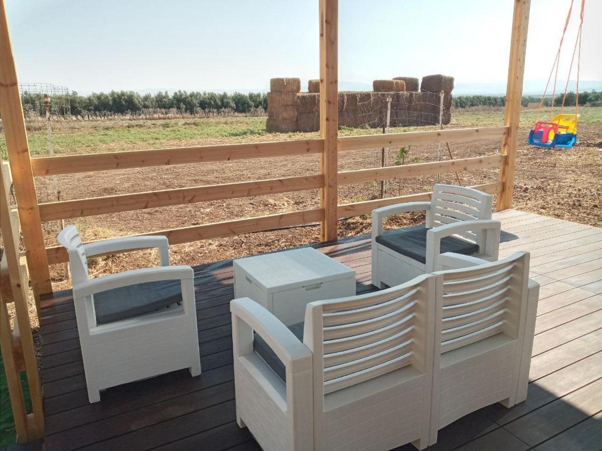 Apartmán אצל דוד בכפר Kfar Gidon Exteriér fotografie